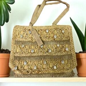 Salt + Umber -  Isla Jute Seashell Tote - New